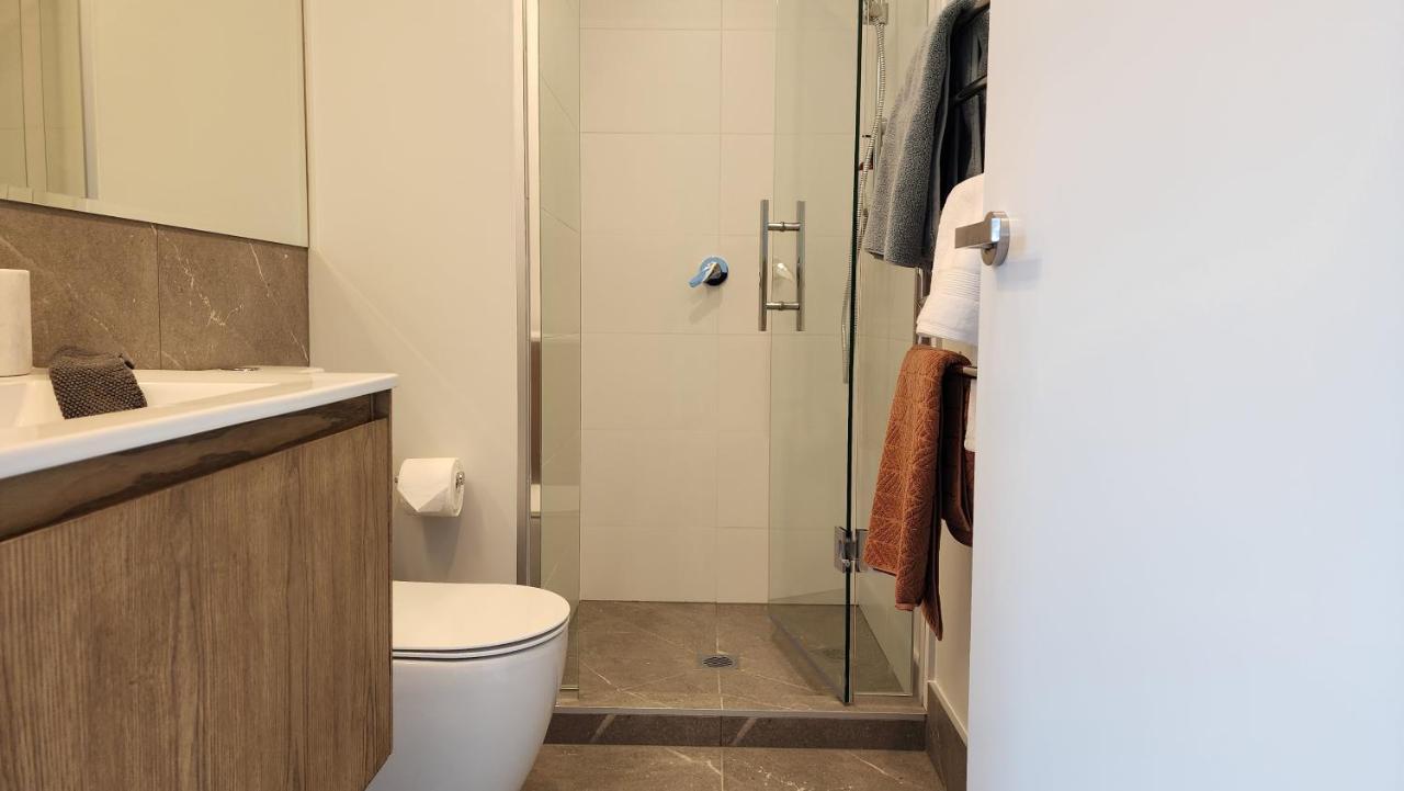 Enfield Lux Apartment Оукланд Екстериор снимка